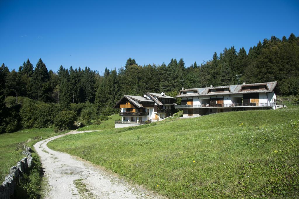 Casa Camilla Holiday フォルガリーア エクステリア 写真